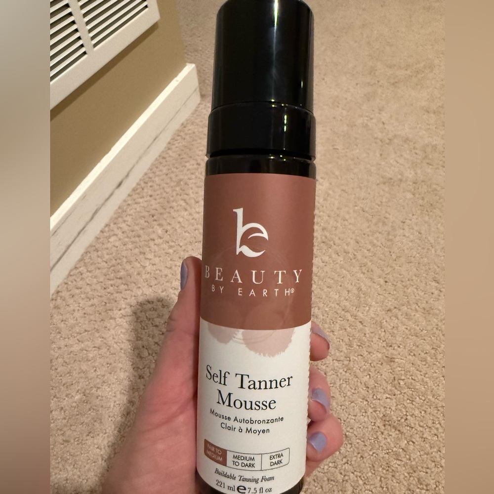 Beauty by Earth Self Tanner Mousse - FAIR TO MEDIUM. UNUSED!
